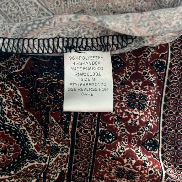 Charlotte Russe sleeveless romper heartshaped multicolor black red white Medium - Picture 8 of 8